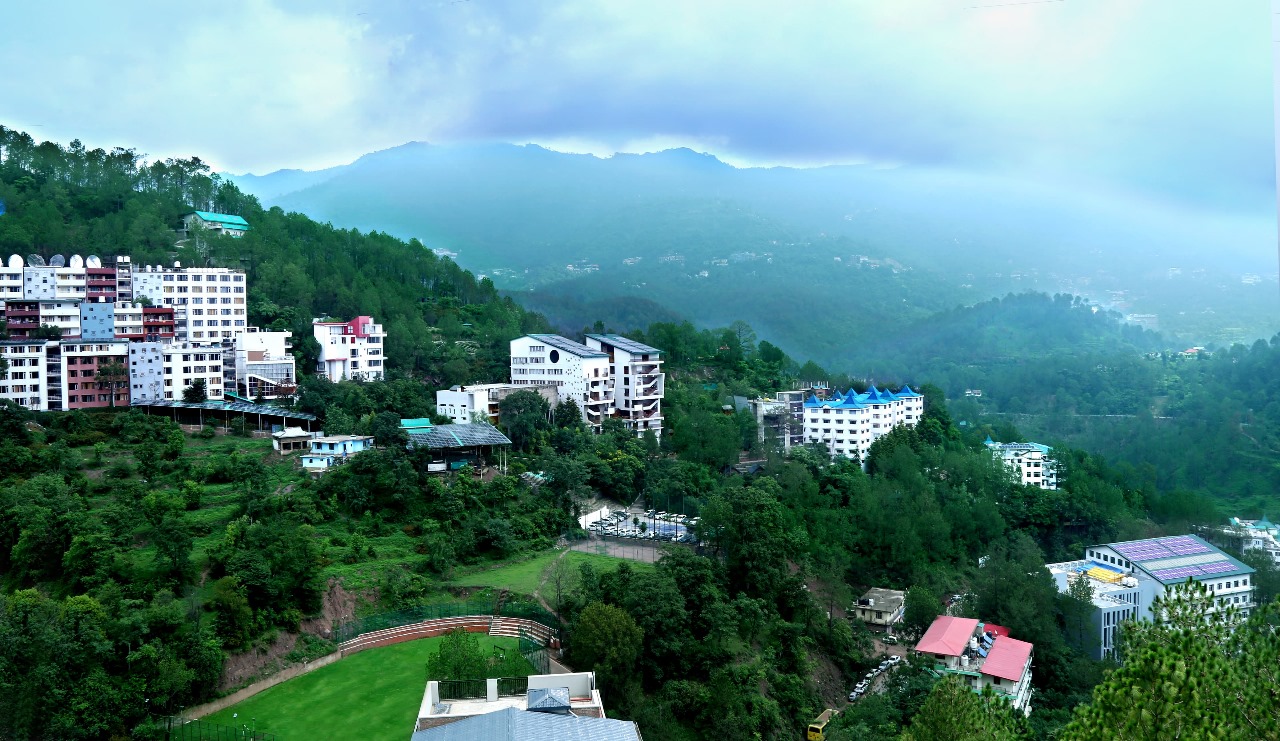 शूलिनी विश्वविद्यालय को मिला यूजीसी का कैटेगरी-1 दर्जा, भारत के अग्रणी स्वायत्त संस्थानों की सूची में हुआ शामिल