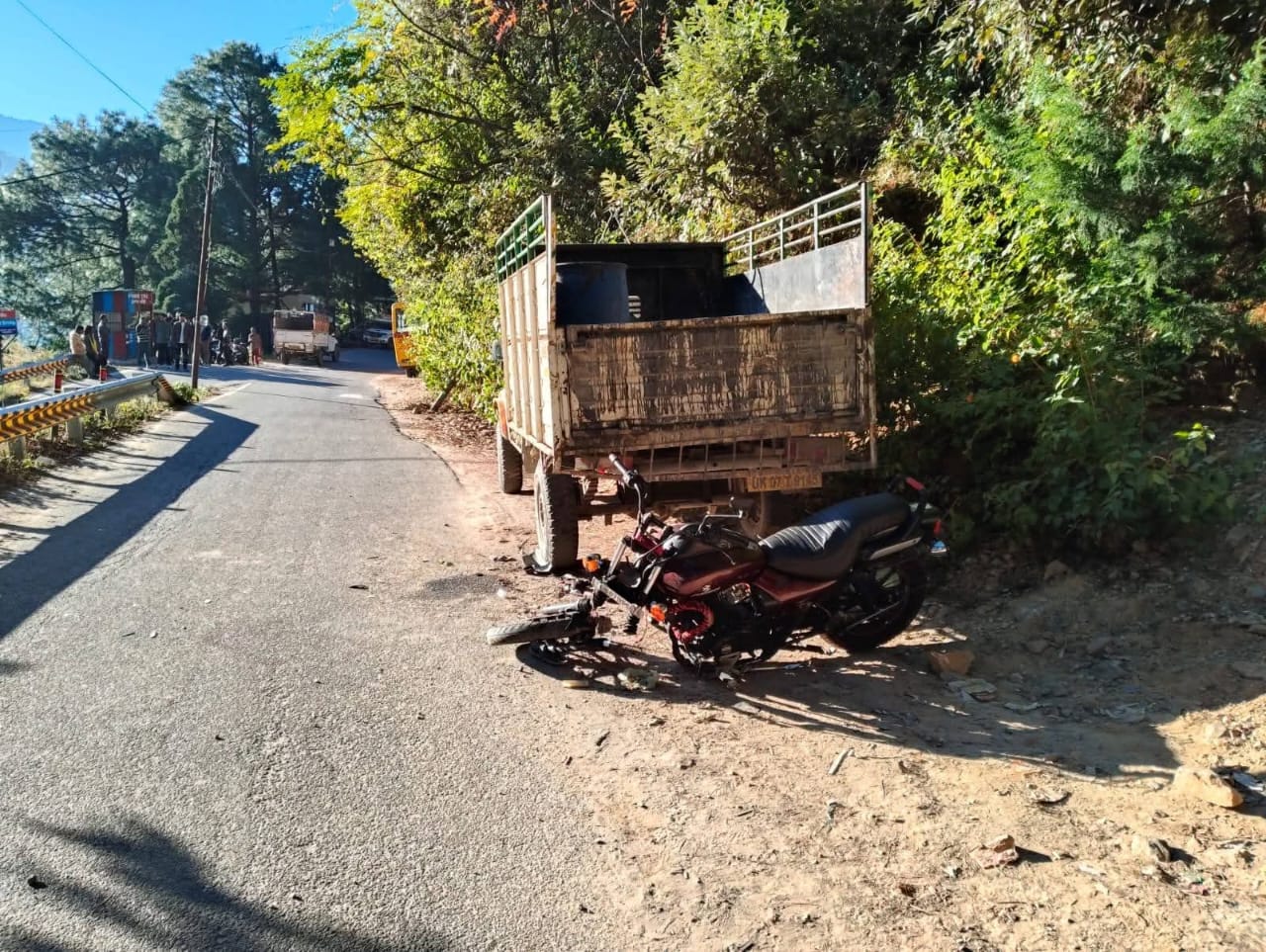 गोपेश्वर में मोटरसाइकिल दुर्घटनाग्रस्त होने से दो युवकों की मृत्यु एवं दो घायल