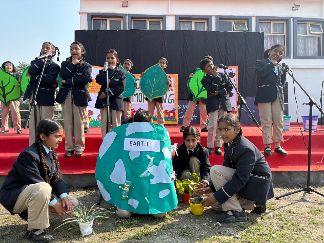 एडिफाई वर्ल्ड स्कूल में दो दिवसीय 'कॉफी मॉर्निंग' और 'ग्रैंडपेरेंट्स डे' उत्सव का सफलतापूर्वक किया गया आयोजन