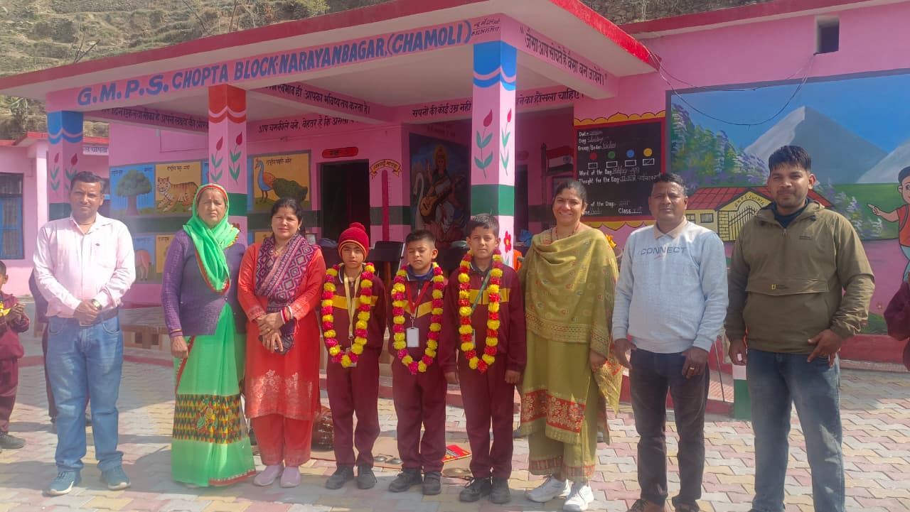 राजकीय आदर्श प्राथमिक विद्यालय चोपता के दो छात्र-छात्राएं सेनिक स्कूल प्रवेश परीक्षा में चयन।