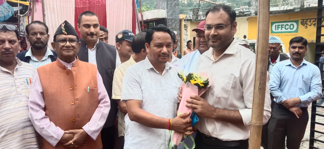नारायणबगड़ में तहसील दिवस: पर 127 शिकायतें दर्ज, जर्जर सड़कों पर फूटा जनप्रतिनिधियों का गुस्सा